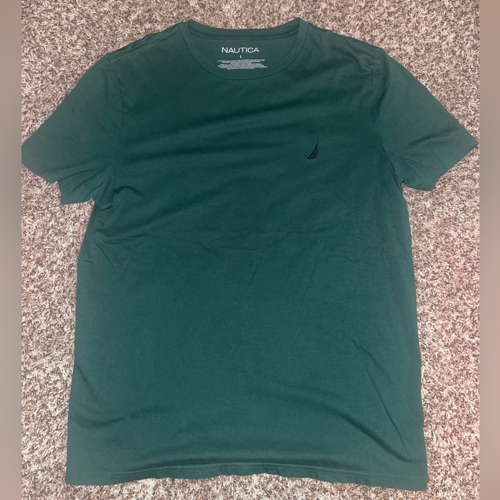 Nautica L Green Crewneck T-shirt